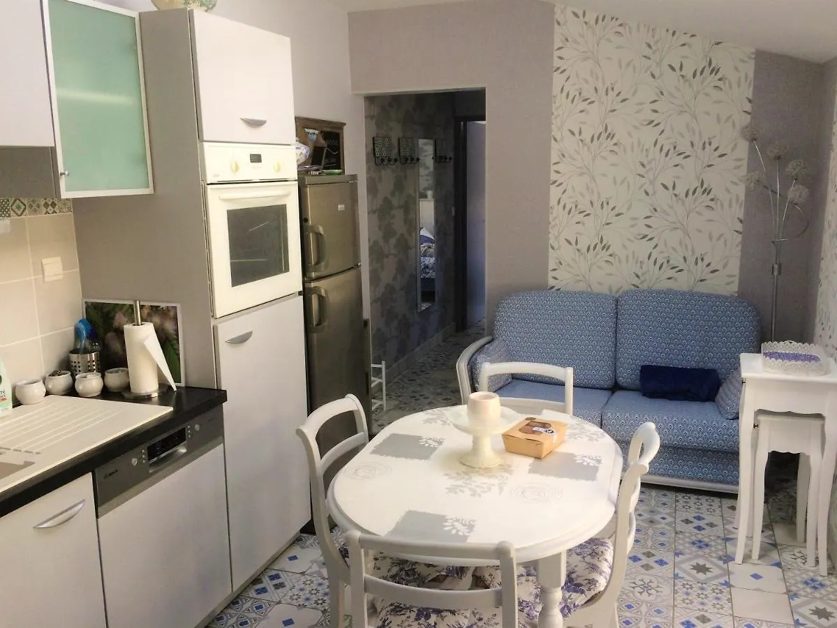 Maison De 2 Chambres A Saint Pierre Quiberon Avec Jardin Clos Et Wifi A 150 M De La Plage Holiday home