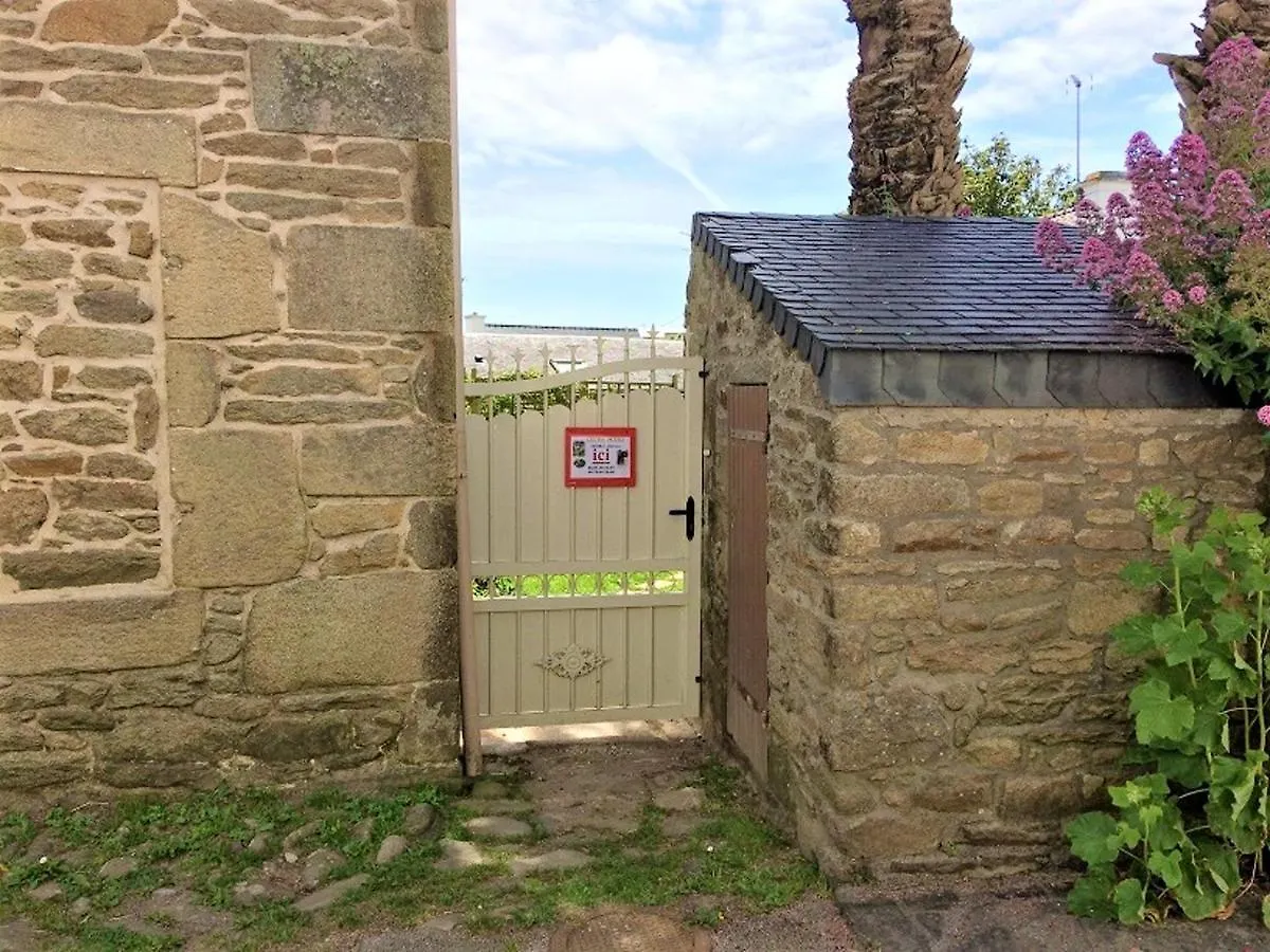 Maison De 2 Chambres A Saint Pierre Quiberon Avec Jardin Clos Et Wifi A 150 M De La Plage Saint-Pierre-Quiberon
